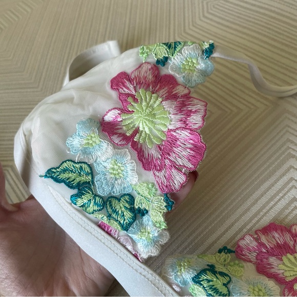 Rare Beach Bunny Bikini S - Picture 3 of 9